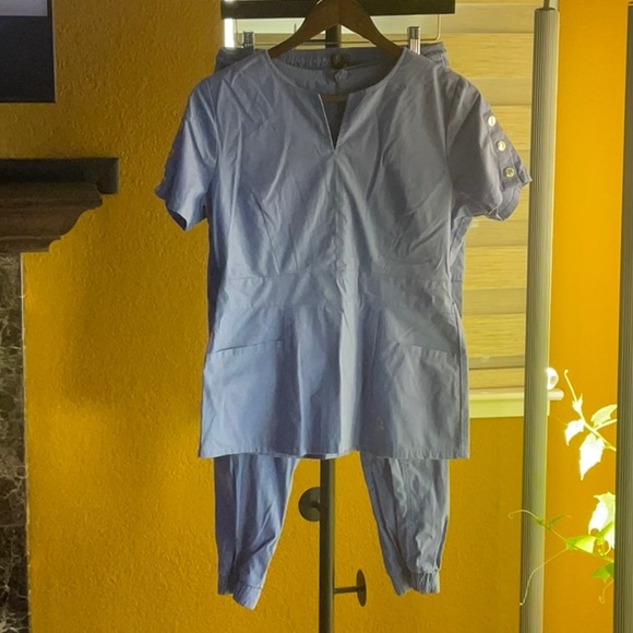 Jaanuu Other Jaanuu Scrub Set Poshmark